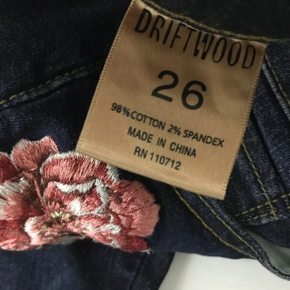 Driftwood Kelly Floral Rose Embroidered Jeans 26 - Picture 11 of 12